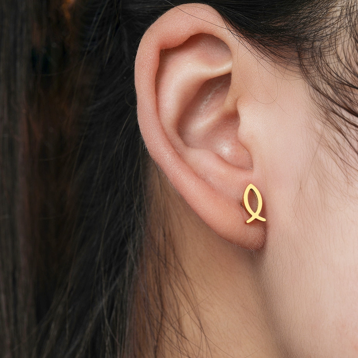 Stainless Steel Earrings Trend Heart Shaped Stethoscope Charm Fashion Stud Earrings For Women Jewelry Party Gift