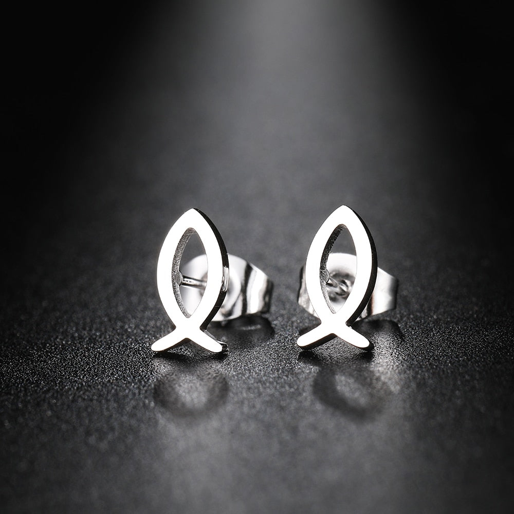 Stainless Steel Earrings Trend Heart Shaped Stethoscope Charm Fashion Stud Earrings For Women Jewelry Party Gift